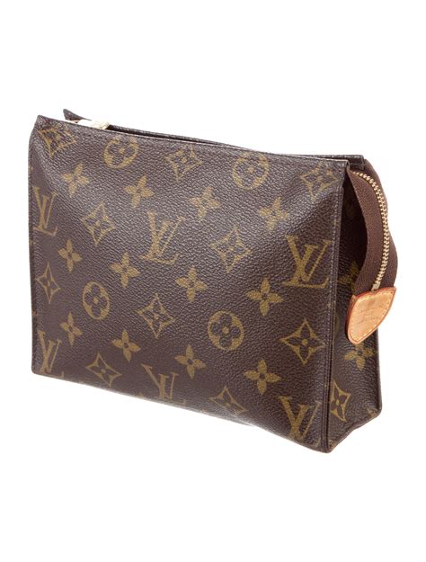 louis vuitton toiletry 19 price|Louis Vuitton toiletry pouch strap.